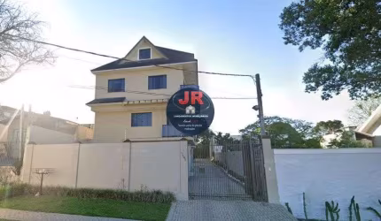 LINDO SOBRADO NÃO GEMINADO EM CONDOMINIO