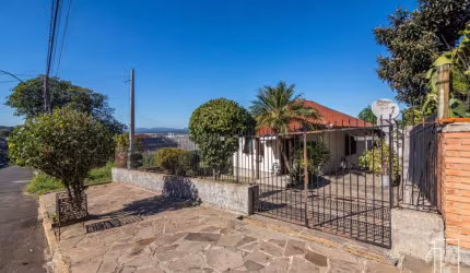 Casa com 3 quartos à venda na Rua Silva Jardim, 248, Scharlau, São Leopoldo por R$ 340.000