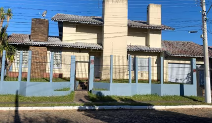 Casa com 3 quartos à venda na Pastor Schlieper, 138, Pinheiro, São Leopoldo por R$ 890.000