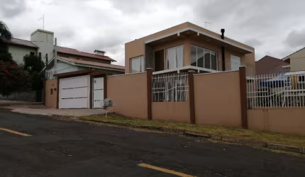Casa com 3 quartos à venda na Rua Bolívia, 435, Pinheiro, São Leopoldo por R$ 1.100.000