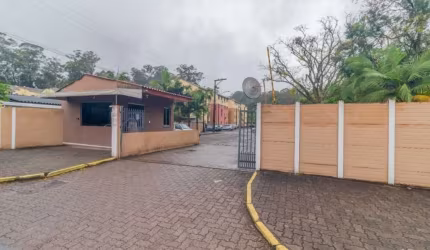 Apartamento com 2 quartos à venda na Rua Acapulco, 294, São João Batista, São Leopoldo por R$ 130.000