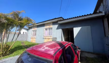 Casa com 3 quartos à venda na Rua Romualdo Marchis, 115, Parque Santo Inácio, Esteio por R$ 320.000