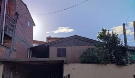 Casa com 2 quartos à venda na Travessa Liberdade, 85, Boa Vista, Sapucaia do Sul por R$ 150.000