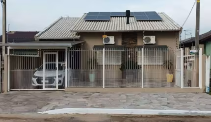 Casa com 2 quartos à venda na Rua da Imprensa, 241, Novo Esteio, Esteio por R$ 740.000