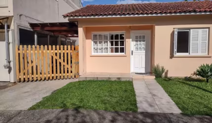 Casa em condomínio fechado com 2 quartos à venda na Rua La Salle, 981, Centro, Esteio por R$ 372.000