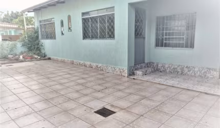 Casa com 3 quartos à venda na Rua Santo Thomas de Aquino, 65, Parque Santo Inácio, Esteio por R$ 493.000