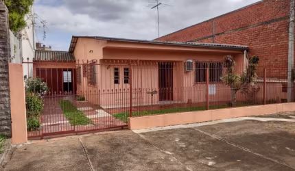 Casa com 3 quartos à venda na Rua Rio Pardo, 403, Parque Tamandaré, Esteio por R$ 580.000