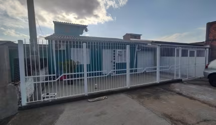 Casa com 2 quartos à venda na Rua Primeiro de Março, 43, Parque Primavera, Esteio por R$ 372.000
