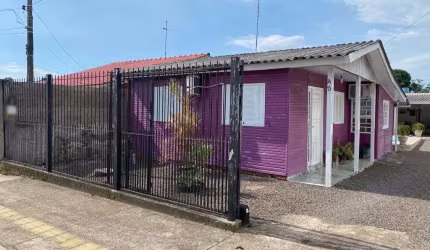 Casa com 2 quartos à venda na Elísio Silva, 45, Vila Três Marias, Esteio por R$ 285.000