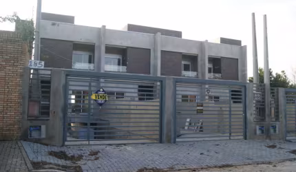 Casa com 2 quartos à venda na Rua Santa Cruz, 183, Campestre, São Leopoldo por R$ 638.000