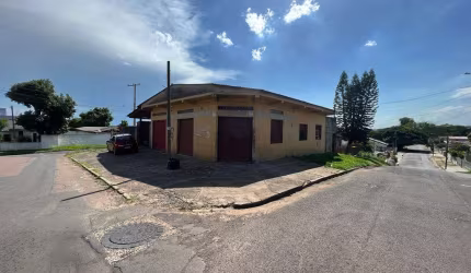 Casa comercial à venda na Taquara, 190, Walderez, Sapucaia do Sul por R$ 430.000