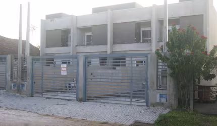 Casa com 2 quartos à venda na Rua Santa Cruz, 173, Campestre, São Leopoldo por R$ 638.000