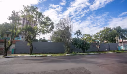 Terreno à venda na Rua São Sebastião do Caí, 240, Centro, Esteio por R$ 1.500.000