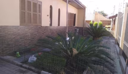 Casa com 2 quartos à venda na Galvão de Oliveira Loureiro, 49, Vila Olímpica, Esteio por R$ 430.000