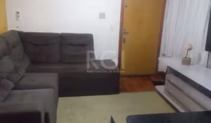 Apartamento com 2 quartos à venda na Rua Cleni Vasconcelos de Oliveira, 138, Pasqualini, Sapucaia do Sul por R$ 110.700