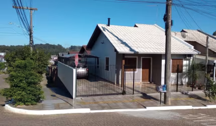 Casa com 2 quartos à venda na Rua Campo Grande, 241, Vargas, Sapucaia do Sul por R$ 420.000