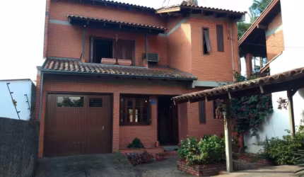 Casa com 3 quartos à venda na Rua Padre Felipe, 396, Centro, Esteio por R$ 1.500.000