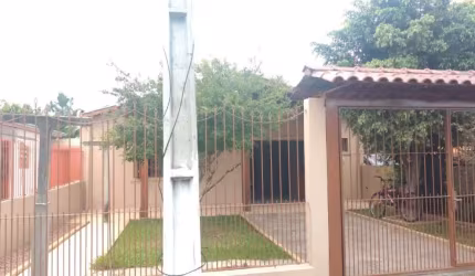 Casa com 3 quartos à venda na Rua Padre Felipe, 1944, Centro, Esteio por R$ 350.000