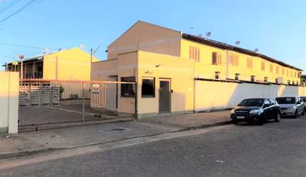 Casa em condomínio fechado com 2 quartos à venda na Rua Maria Ledi da Silva Ramos, 51, Boa Vista, Sapucaia do Sul por R$ 210.000
