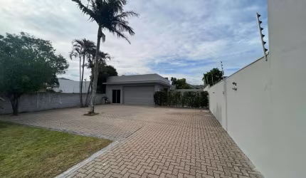 CASA COMERCIAL