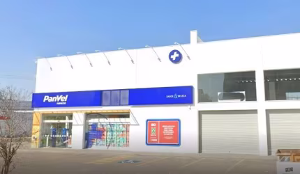 Sala comercial com 1 sala para alugar no Centro, Esteio , 200 m2 por R$ 7.100