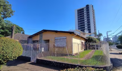 Casa com 4 quartos para alugar no Centro, Esteio , 140 m2 por R$ 4.700