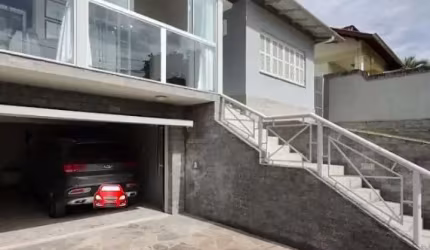 Casa com 3 quartos à venda na Rua Nóbrega, 423, Silva, Sapucaia do Sul por R$ 845.000