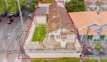 Terreno à venda na Rua Alferes Ângelo Sampaio, 395, Água Verde, Curitiba, 527 m2 por R$ 1.850.000
