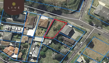 Terreno à venda na Rua Doutor Lubumir Viergbiski, 475, Campo Comprido, Curitiba, 630 m2 por R$ 990.000