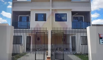 Casa Sobrado em Xaxim, Curitiba/PR