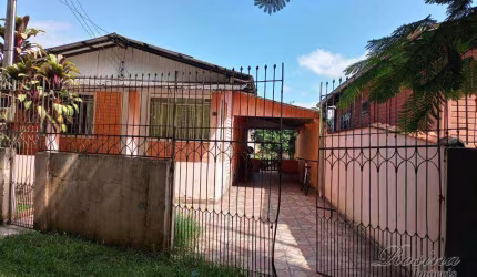 Casa com 2 quartos à venda na ENDEREÇO NÃO INFORMADO, Vila Freitas, Morretes, 58 m2 por R$ 200.000