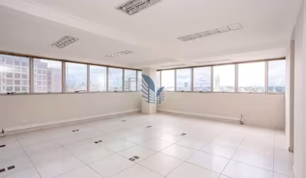 Sala comercial com 5 salas para alugar na Rua Ébano Pereira, 60, Centro, Curitiba por R$ 4.900