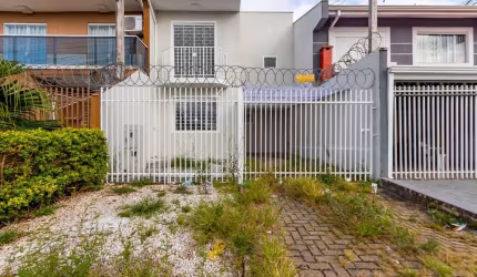 Casa com 3 quartos à venda na Rua Luiz Machuca, 303, Alto Boqueirão, Curitiba por R$ 399.900