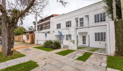 Apartamento com 2 quartos para alugar na Rua Luiz Antônio Biazzetto, 53, São Lourenço, Curitiba por R$ 2.500