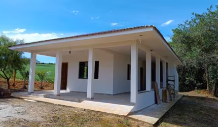 CHÁCARA COM CASA ALVENÁRIA NOVA, TANQUE D PEIXE, DOCUMENTADA, BEM PROX CONTENDA, FN 99864-4995