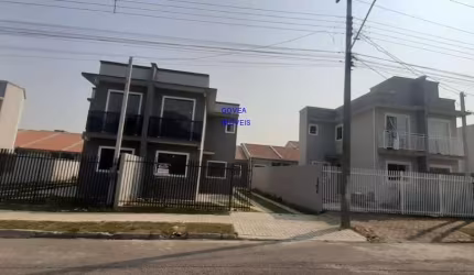 SOBRADO NOVO, NO VITÓRIA RÉGIA CIC, SÓ 369 MIL, , COM SAIDA PARA PINHEIRINHO, CAPÃO RAZO, CENTRO, FINACIA MINHA CASA M. VIDA
