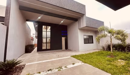 CASA 140M², 3 QUARTOS, UMA SUITE, PISCINA COM CASCATA, 2 VAGAS COBERTA, TERRENO D 250M², LOUÇAS DE QUALIDAE, LUSTRE E LED FN 041 998644995