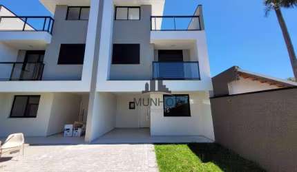 Sobrado com 3 dormitórios à venda, 141 m² por R$ 800.000,00 - Boa Vista - Curitiba/PR