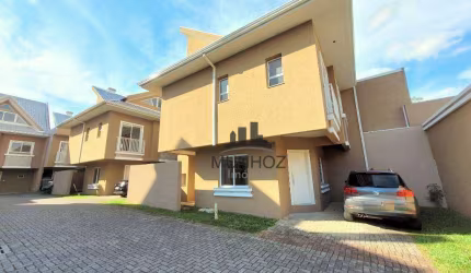Sobrado com 4 dormitórios à venda, 132 m² por R$ 657.000,00 - Santa Felicidade - Curitiba/PR