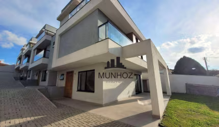 Sobrado com 3 dormitórios à venda, 147 m² por R$ 1.100.000,00 - Bom Retiro - Curitiba/PR