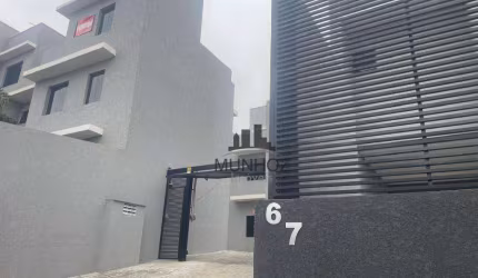 Sobrado com 3 dormitórios à venda, 90 m² por R$ 635.000,00 - Guabirotuba - Curitiba/PR