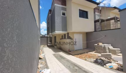 Sobrado com 3 dormitórios à venda, 107 m² por R$ 630.000,00 - Xaxim - Curitiba/PR