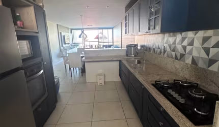 Apartamento com 133m2,3 suítes em Camboinha