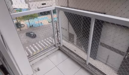 APARTAMENTO NO CENTRO DE BALNEARIO AO LADO DO ATLÂNTICO SHOPPING