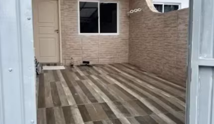 SOBRADO NO BAIRRO TABULEIRO EM CAMBORIÚ.