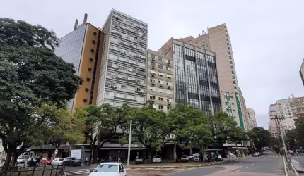 Apartamento à Venda no Centro Histórico de Porto Alegre
