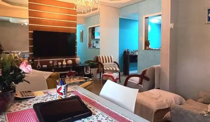Apartamento c/ 3 quartos,vaga coberta,semi mobiliado, térreo c/ pátio na zona norte barbada apenas 280mil!!!