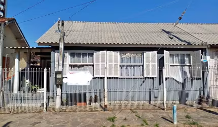Linda casa com 3 Quartos 2 vagas cozinha planejada toda reformada no Jardim Carvalho apenas 175 mil!