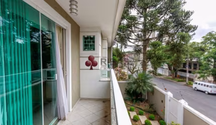 Casa com 4 quartos à venda na Rua Frederico Virmond, Jardim das Américas, Curitiba, 242 m2 por R$ 1.250.000
