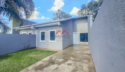 Casa com 3 quartos à venda na Francisco Skraba, Capela Velha, Araucária, 56 m2 por R$ 350.000